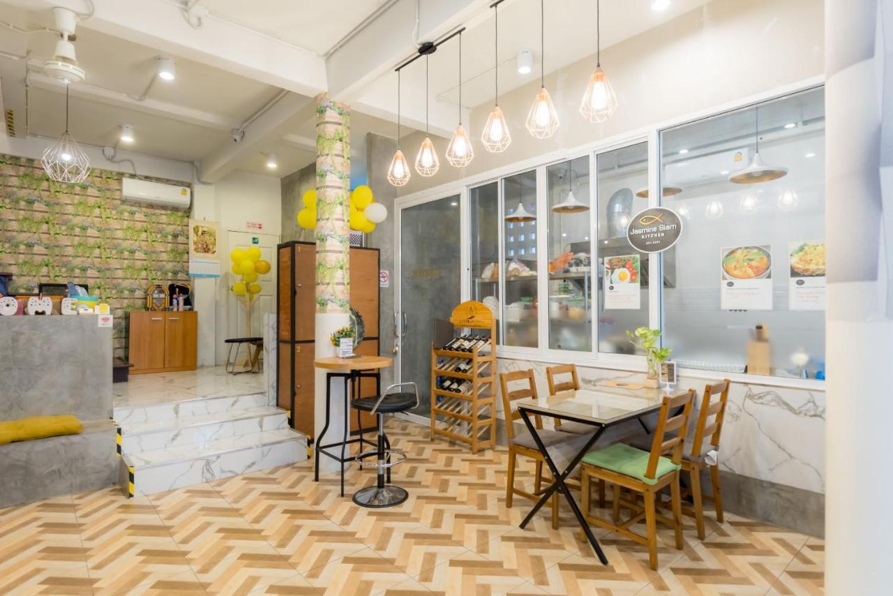 Hostel Lemon Siam Petchaburi Road Бангкок Экстерьер фото