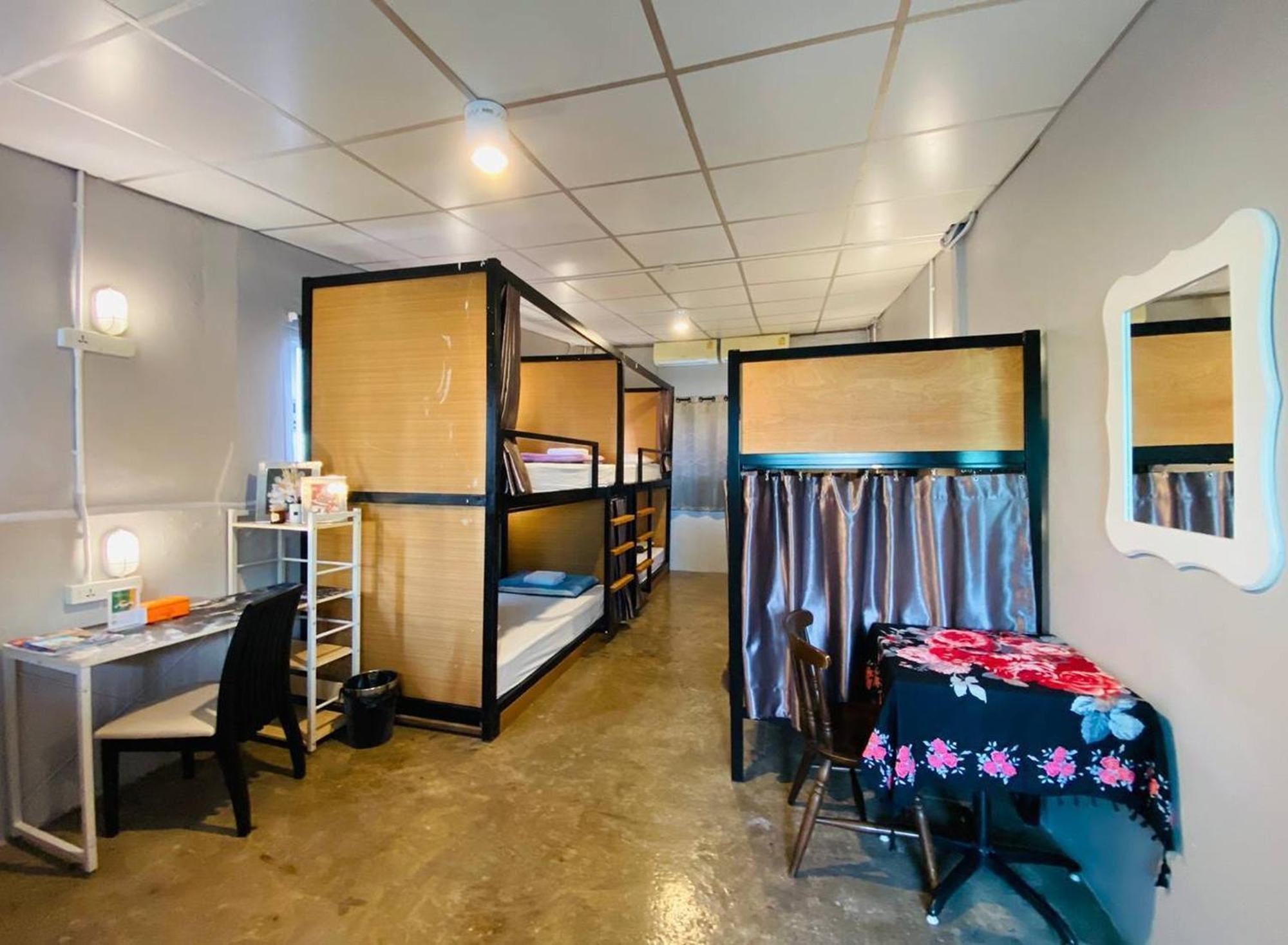 Hostel Lemon Siam Petchaburi Road Бангкок Экстерьер фото