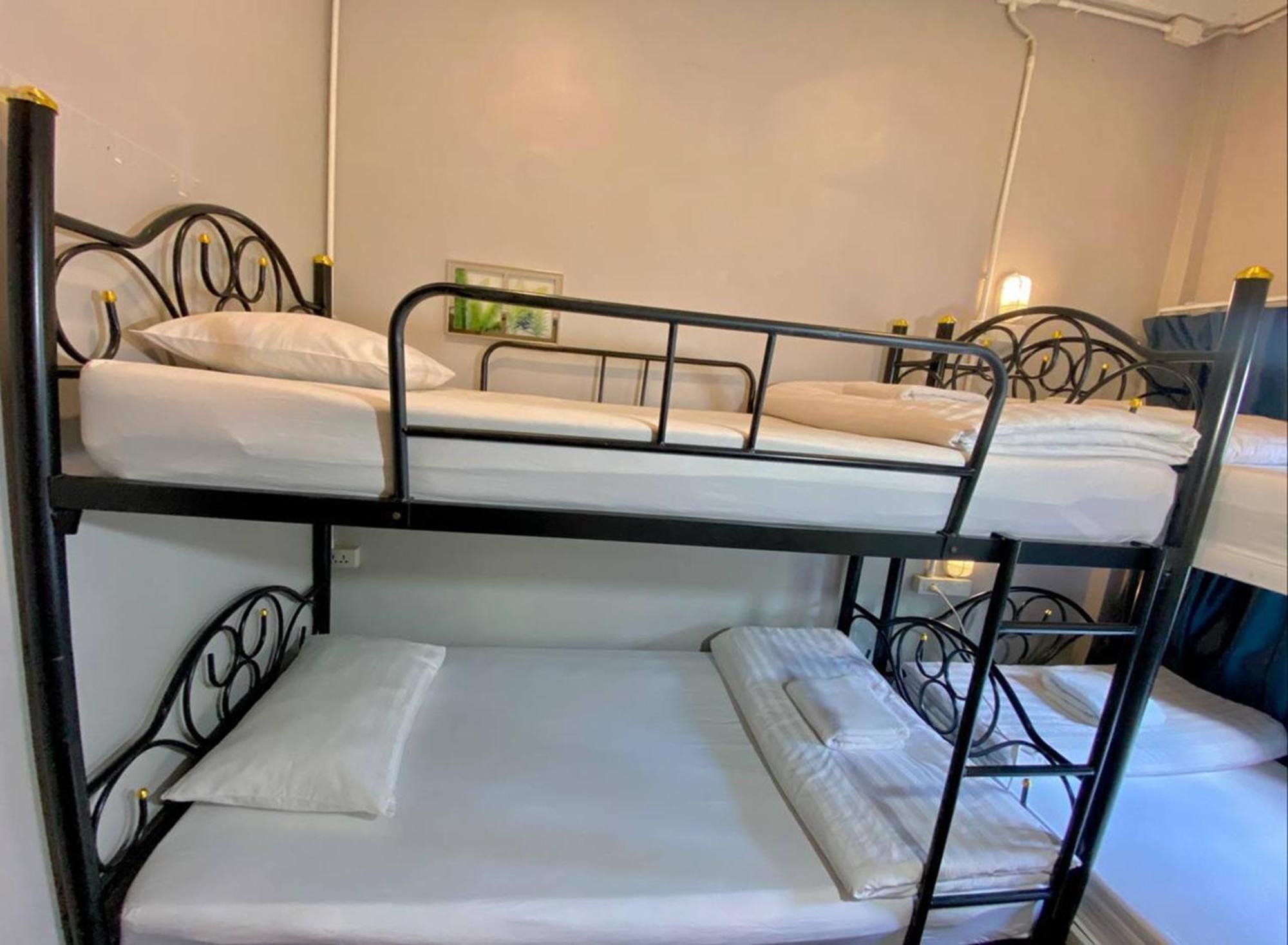 Hostel Lemon Siam Petchaburi Road Бангкок Экстерьер фото