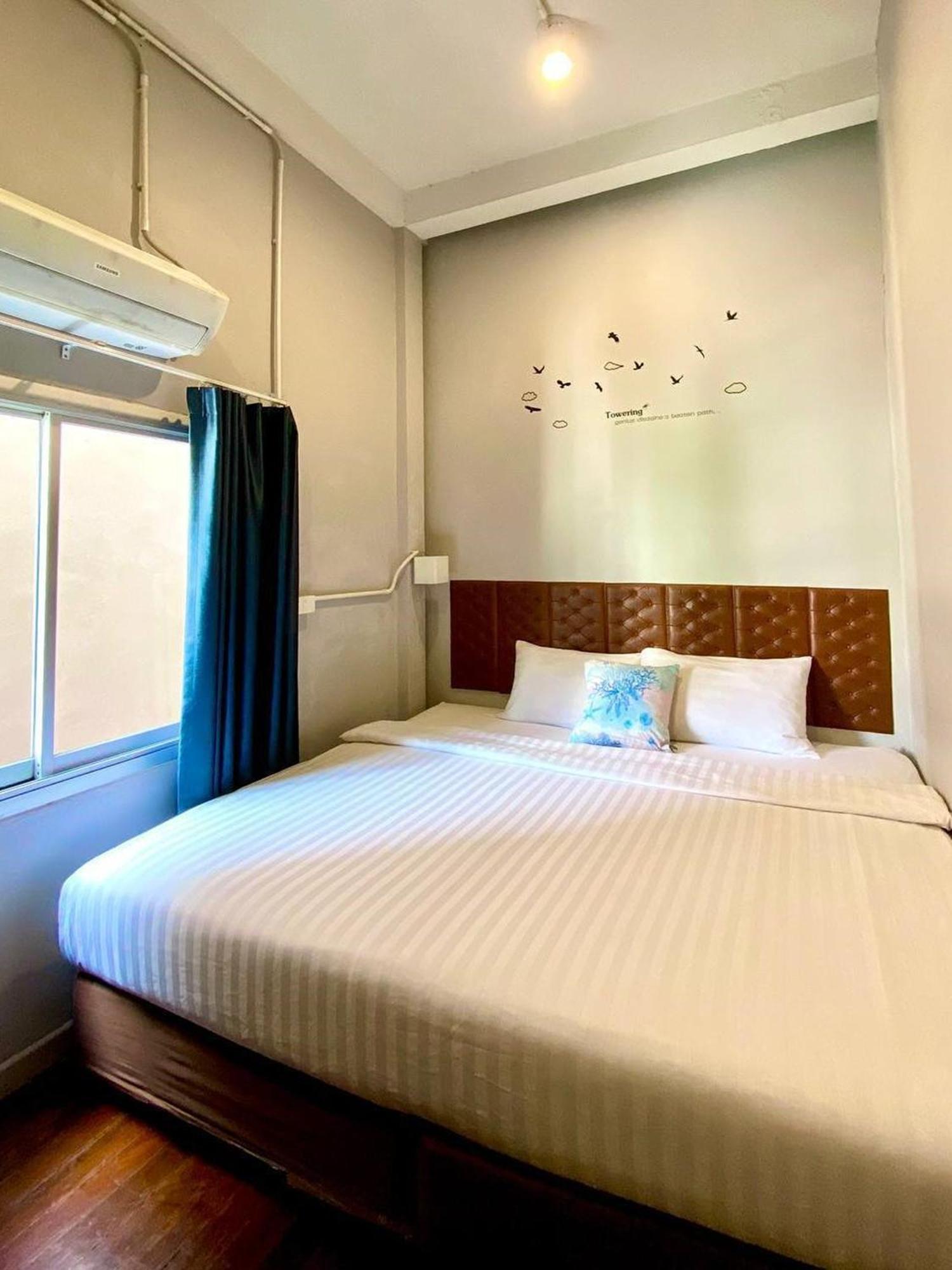 Hostel Lemon Siam Petchaburi Road Бангкок Экстерьер фото